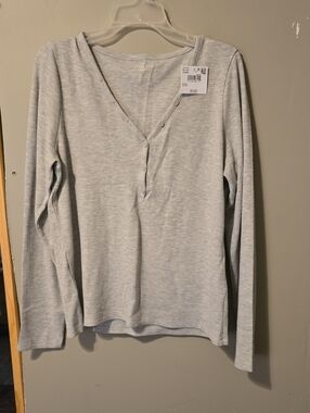 American Eagle Outfitters Light Gray Ribbed Henley Long-Sleeve Top